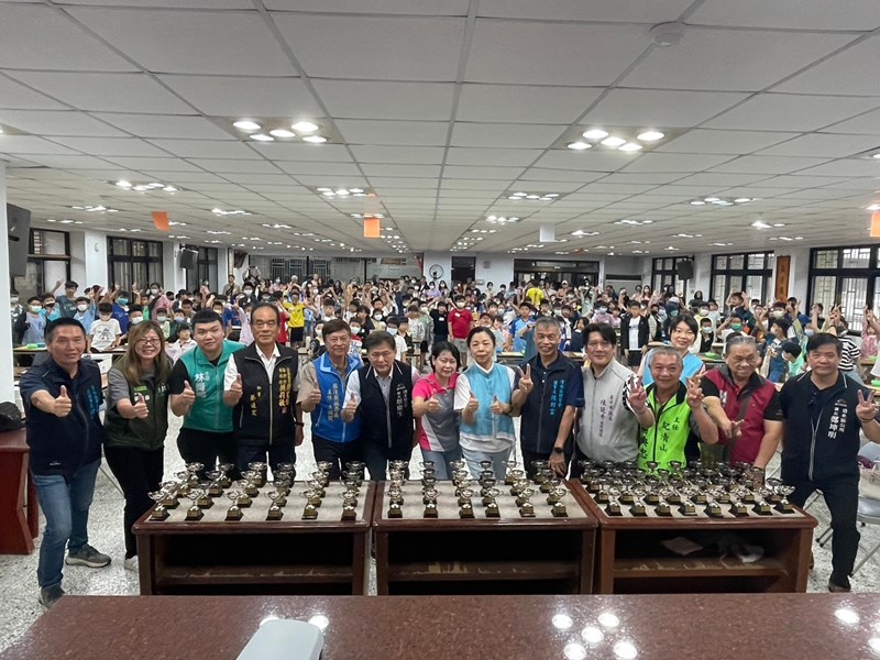 113年04月28日臺中市清水區113年區長盃全國圍棋公開賽暨節約用電宣導活動(4)