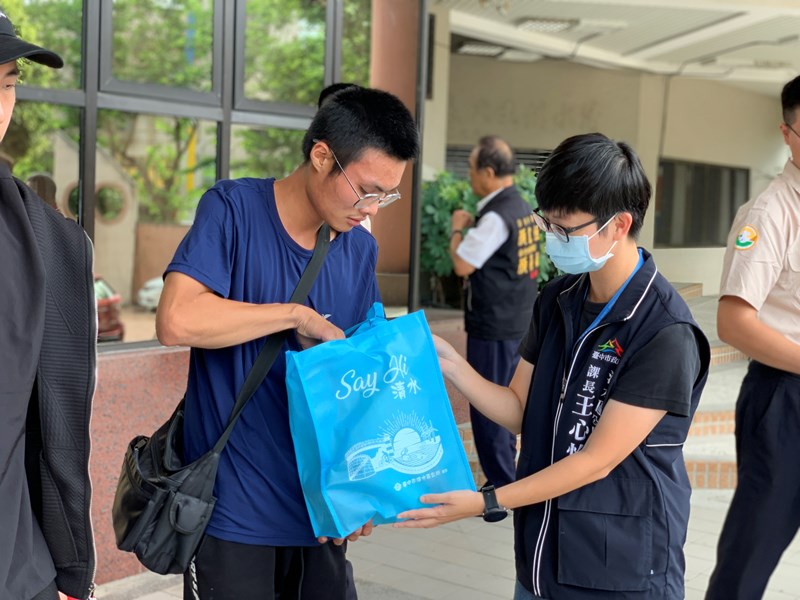 1130527歡送清水區陸訓第200梯次役男入營 (16)
