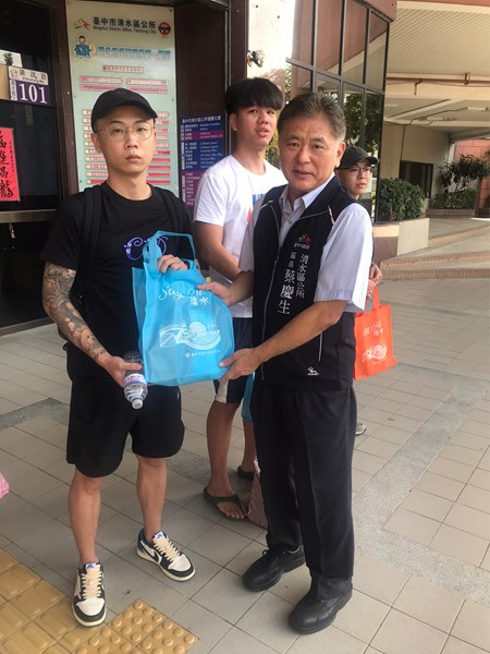 113年6月19日歡送清水區陸訓0201梯次空訓100梯次替代役Y256-9梯次役男入營  (16)