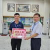 12-區長致贈退休紀念品(邵大哥)