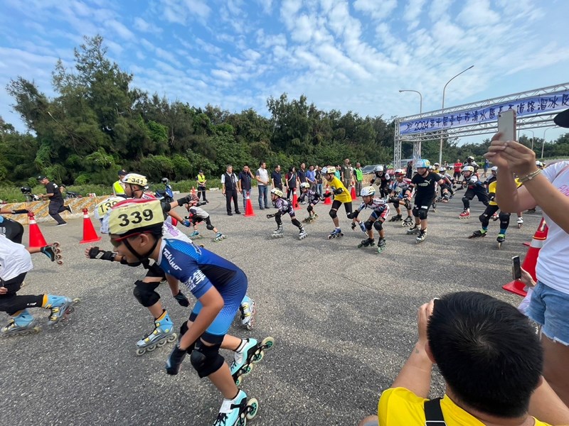 1130811  2024第十屆清水區長盃道路溜冰及路跑嘉年華 (10)