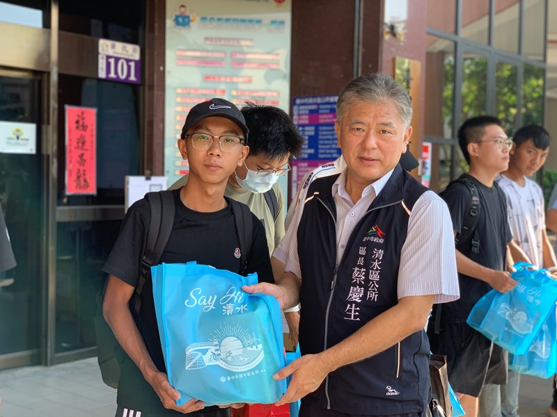 113年8月12日歡送清水區補充兵第418梯次役男入營 (10)