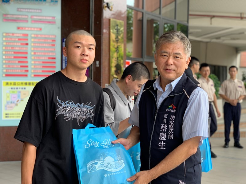 113年8月16日歡送清水區陸訓第206梯次役男入營 (9)