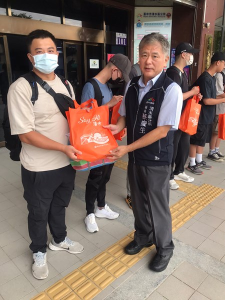 113年8月16日歡送清水區空訓第102梯次役男入營 (7)