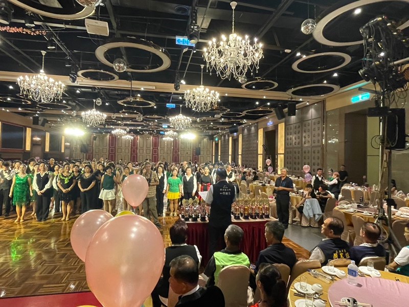 113年區長盃社交舞國際標準公開賽 (4)