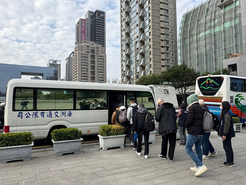 113年12月18日歡送清水區海陸訓108梯次役男入營 (3)