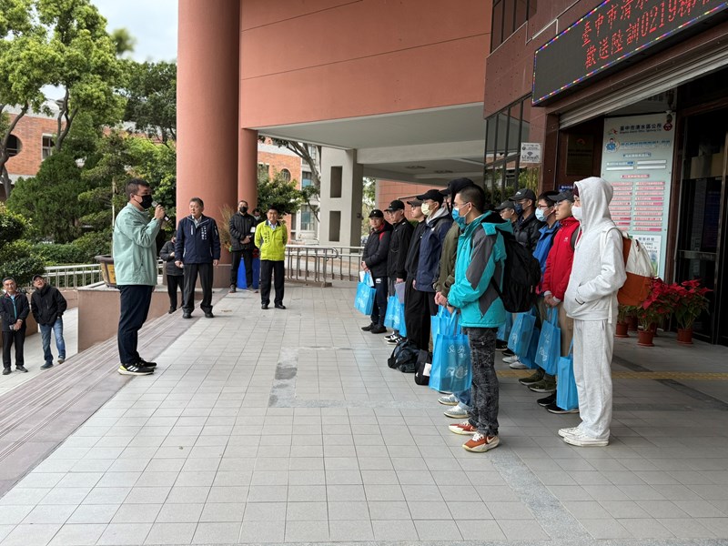 歡送清水區陸訓0219梯次役男入營 (23)