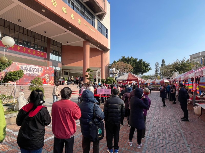 114年春聯揮毫-10