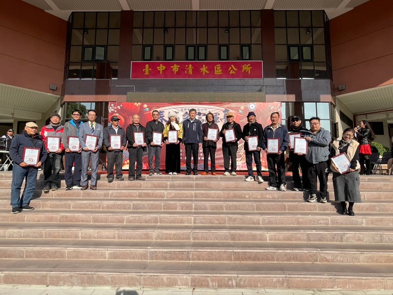 LINE_ALBUM_114年春聯揮毫_250110_86