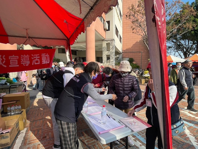 LINE_ALBUM_114年春聯揮毫_250110_107