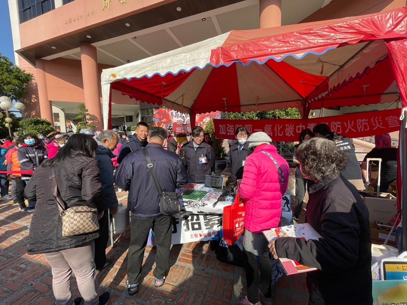 LINE_ALBUM_114年春聯揮毫_250110_147