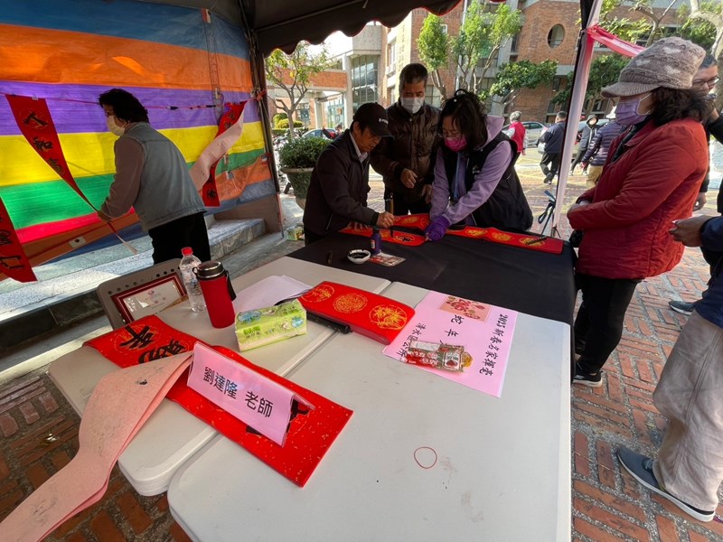 LINE_ALBUM_114年春聯揮毫_250110_148